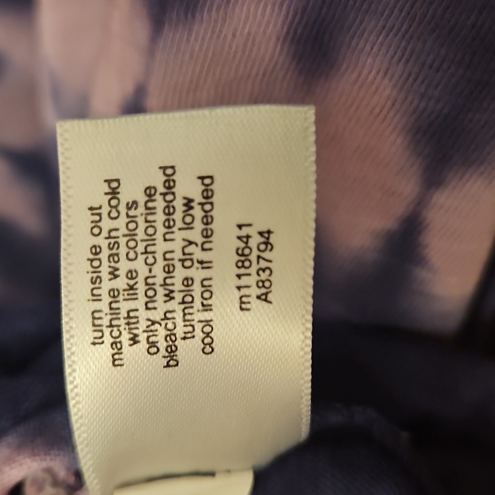 Lane Bryant 18/20 Purple Pink Tie-Dye V-Neck 100% Cotton Tee EUC - Picture 5 of 7